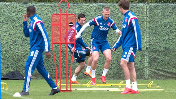 其适合中年 其适合中年